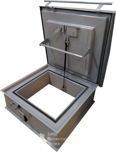 Фото «Чердачный люк с доводчиками №16» в Солнечногорску