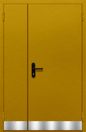 Фото двери «Полуторная с отбойником №27» в Солнечногорску